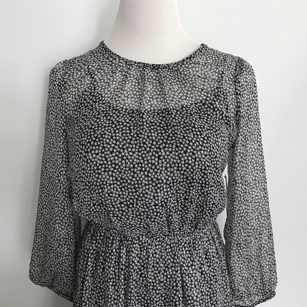 Flows Stars Dress - Picture 2 of 8